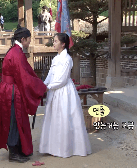 애드립 한번에 몰이당하는 유승호 (군주 메이킹) | 인스티즈