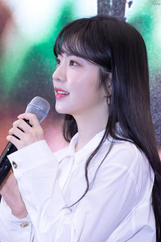 레드벨벳 아이린의 옆태.jpgif | 인스티즈