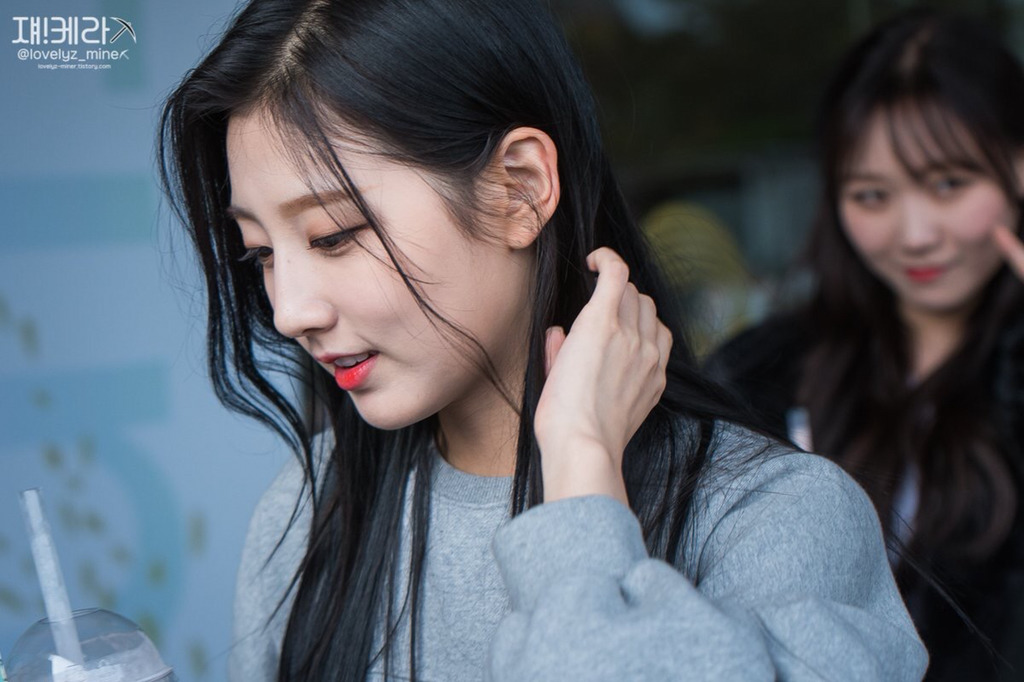 [러블리즈] 이틀동안 푹 쉬었으니 다시 업로드를 시작할까해서 예인이 | 인스티즈