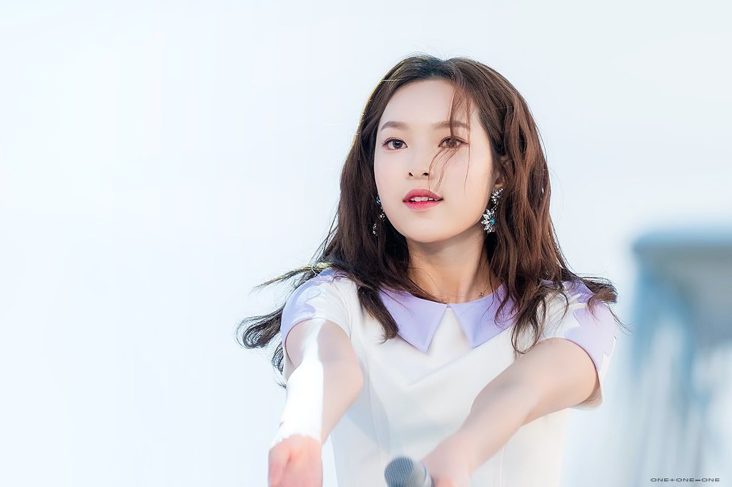 에이프릴의 예람쥐 예나.jpg | 인스티즈