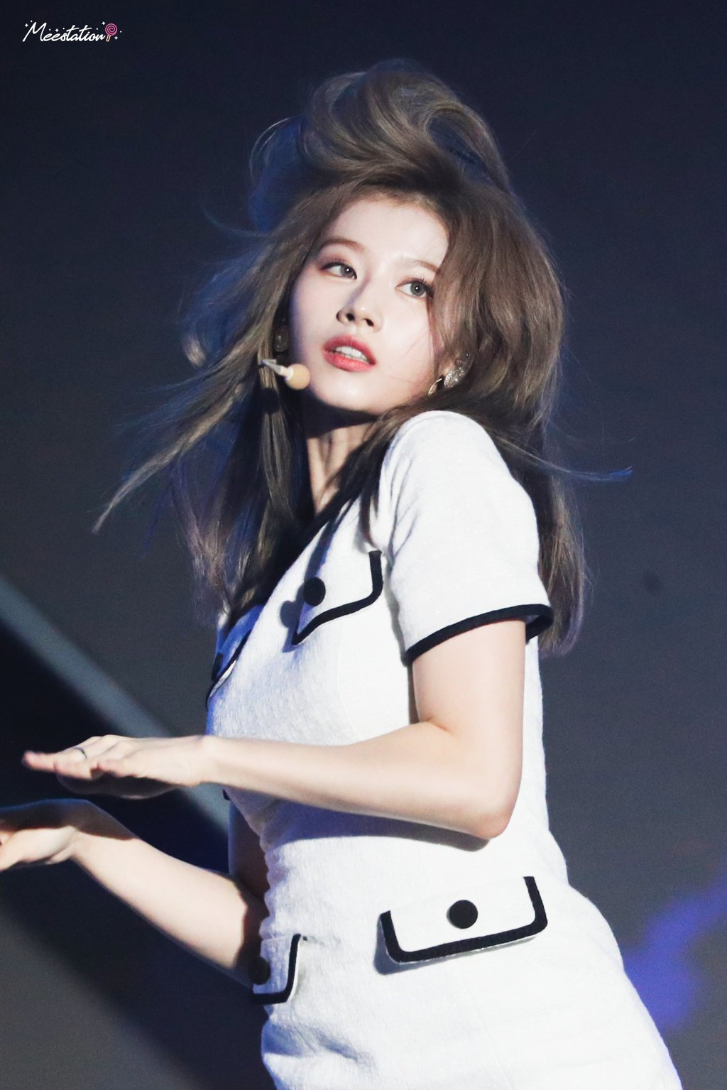 오늘이 생일인 트와이스 사나.jpgif (335장) | 인스티즈