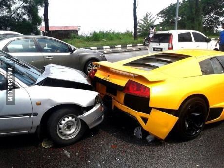 ??? : 접촉사고? 헐 괜찮아? 여보 박은 차 이름이 뭐ㅇ... | 인스티즈