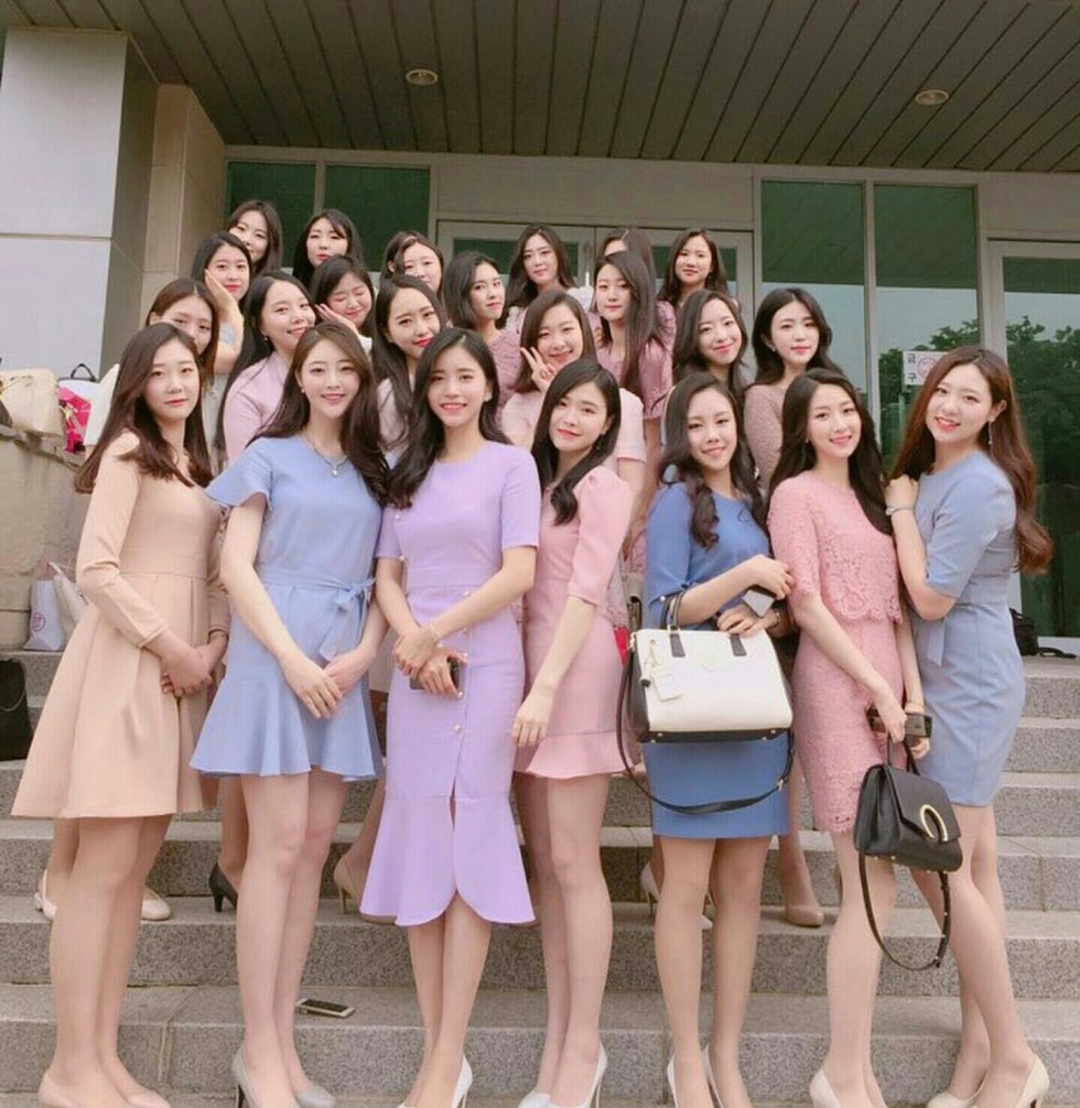 여대생 단체사진.....ㄷㄷㄷㄷㄷㄷㄷㄷㄷㄷㄷㄷㄷㄷㄷㄷ | 인스티즈