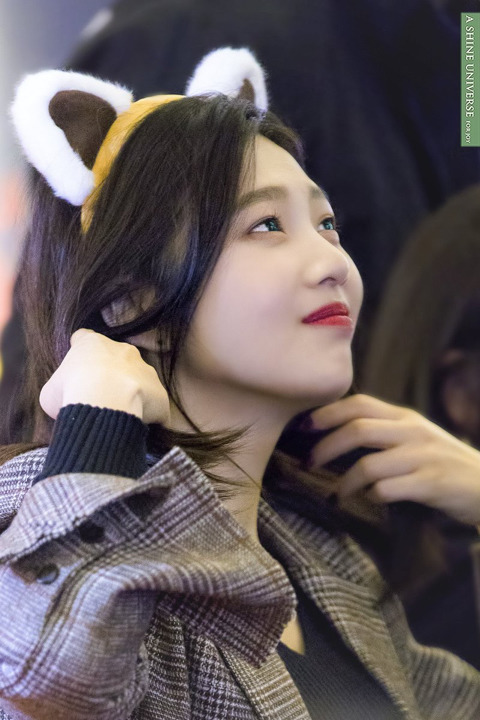 큐티와 섹시 둘 다 마스터한 레드벨벳 조이.jpgif | 인스티즈