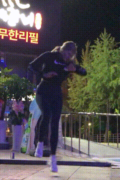 명륜진사갈비 먹고 미쳐버린 소련여자.gif | 인스티즈