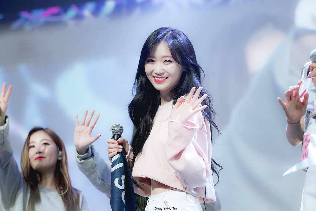 [러블리즈] 이따가 머리하러 갈 때 옆머리는 6mm로 해달라고 할거라서 수정이 | 인스티즈