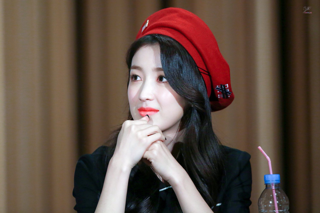 [구구단] 점심은 뭘로 먹을까 고민이되서 하나 | 인스티즈