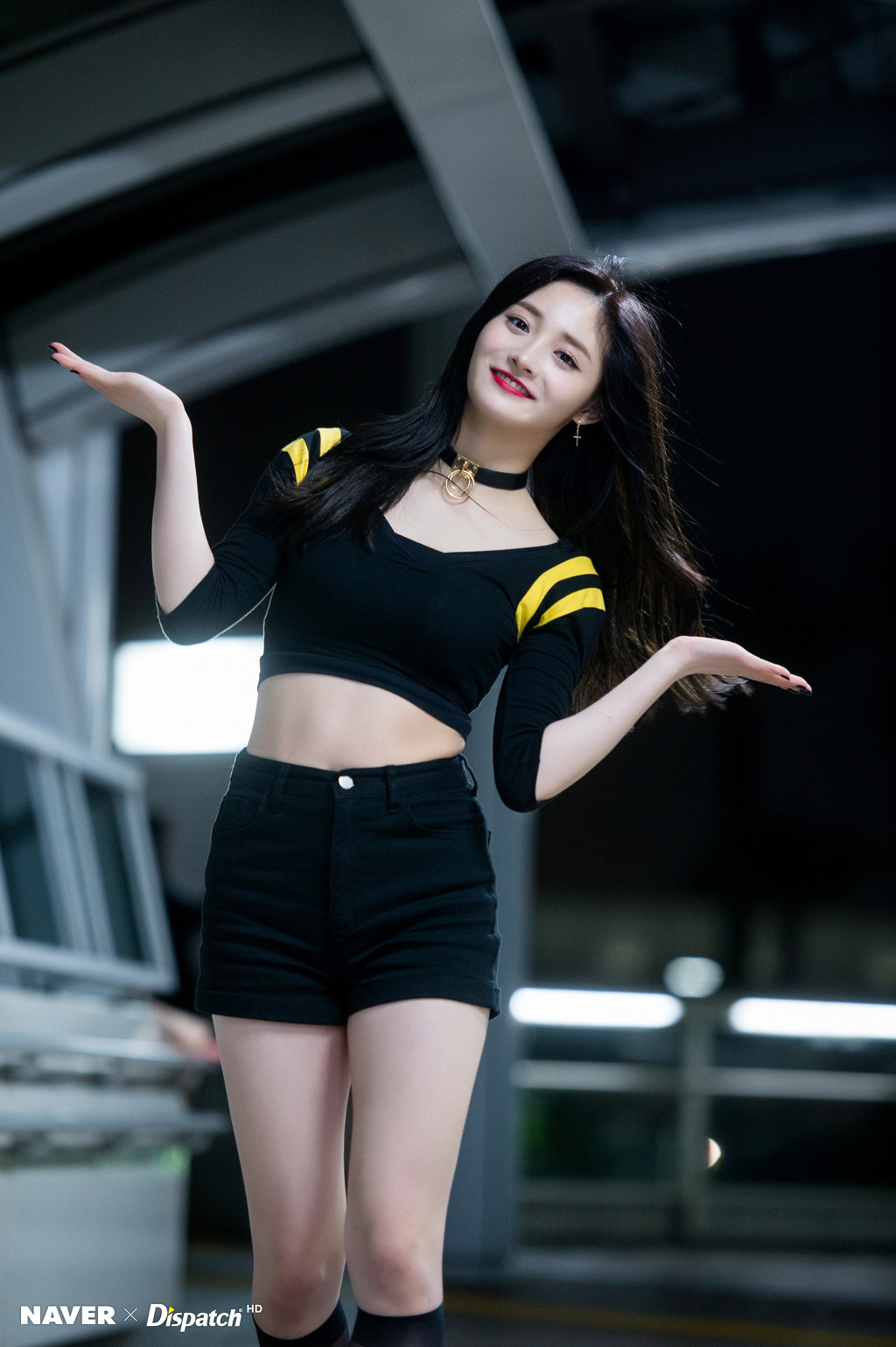주결경 텅빈 일본 지하철역에서 혼자ㄷㄷㄷㄷ | 인스티즈