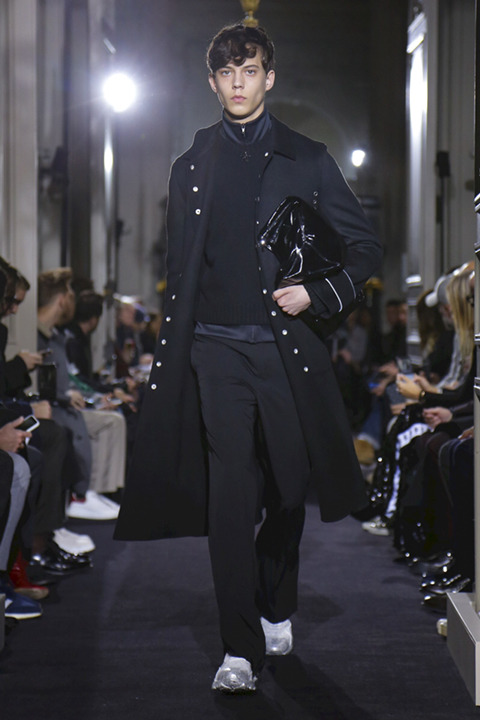2018 F/W 발렌티노 맨즈웨어 컬렉션 | 인스티즈