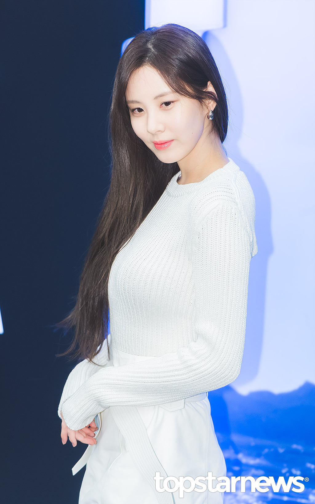 99F30A465E27393F02BB79