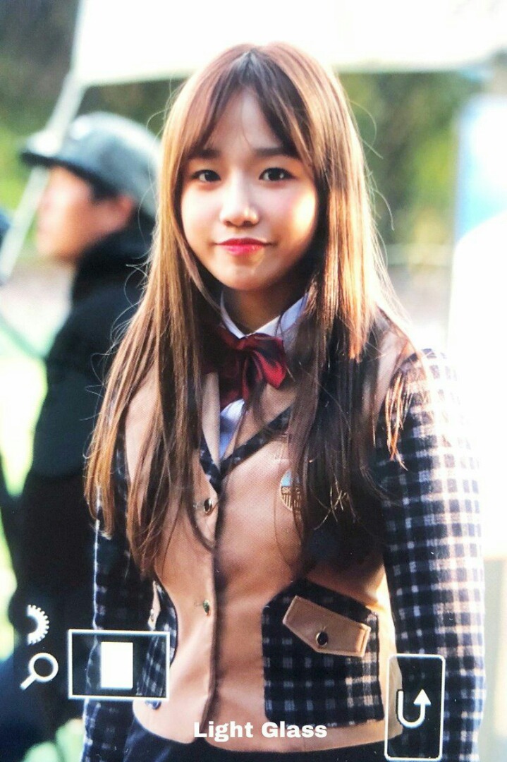 스쿨룩스 교복 광고 촬영하는 아이즈원 | 인스티즈