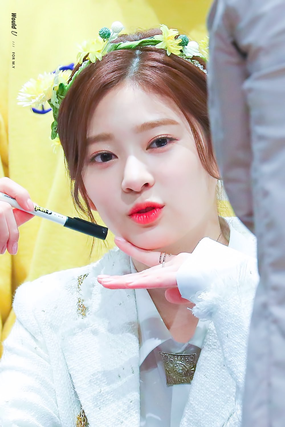 [아이즈원] 김민주 | 인스티즈